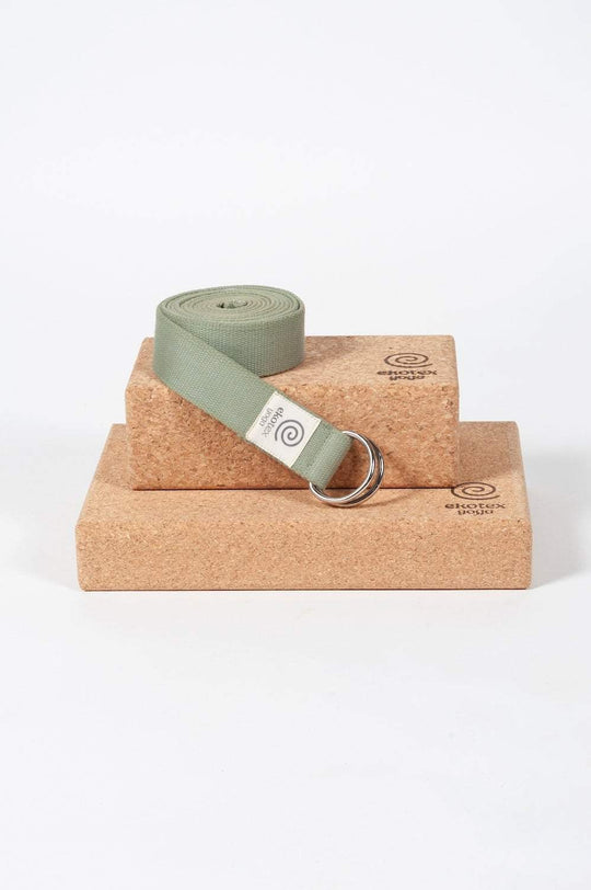 Yoga Packs Cork/Olive Leaf Cork Essentials Kit